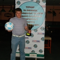 Сергей Шнякин с наградой "За волю к победе"